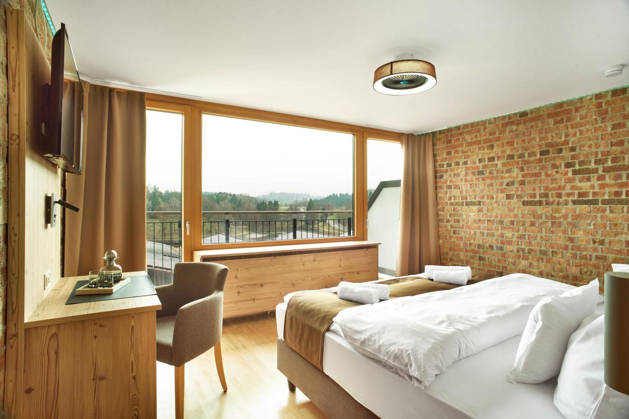 Das Dreiburgensee Naturhotel & Spa Thurmansbang Екстериор снимка