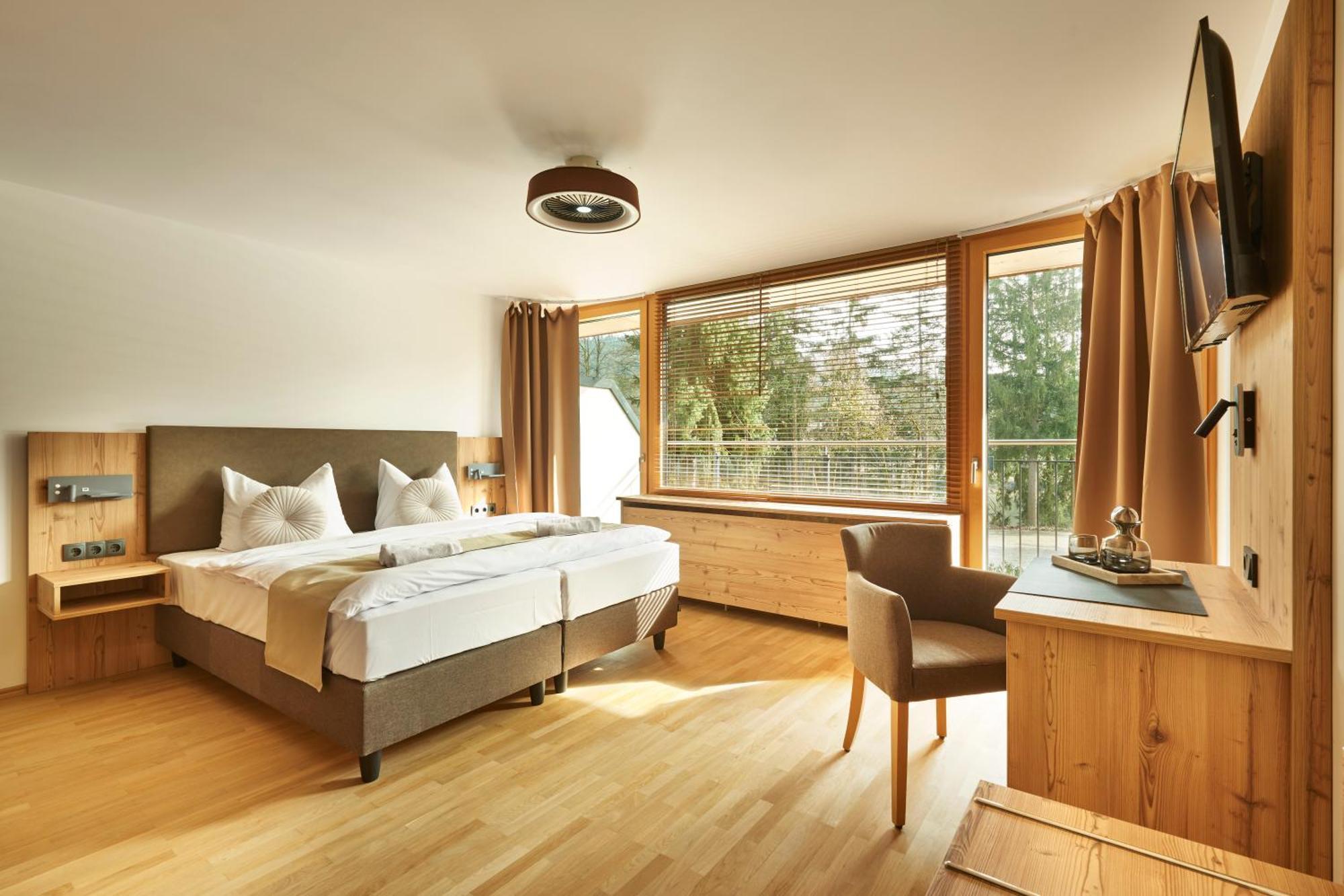 Das Dreiburgensee Naturhotel & Spa Thurmansbang Екстериор снимка